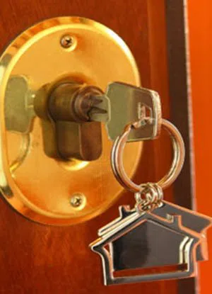 Lock Locksmith Tech Whittier, CA 310-975-3533 - residential-locksmith-store